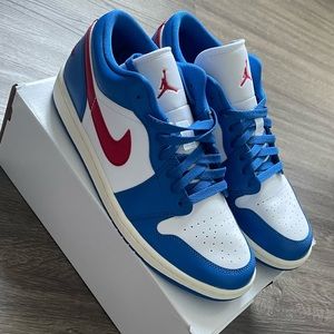 WMNS AIR JORDAN 1 LOW